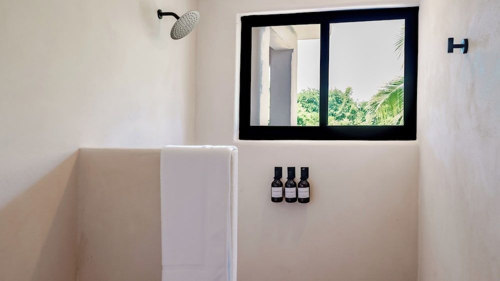 Casa Leah Puerto Escondido Premium Loft, 1 Queen Bed, Air conditioning, Partial Ocean View 24