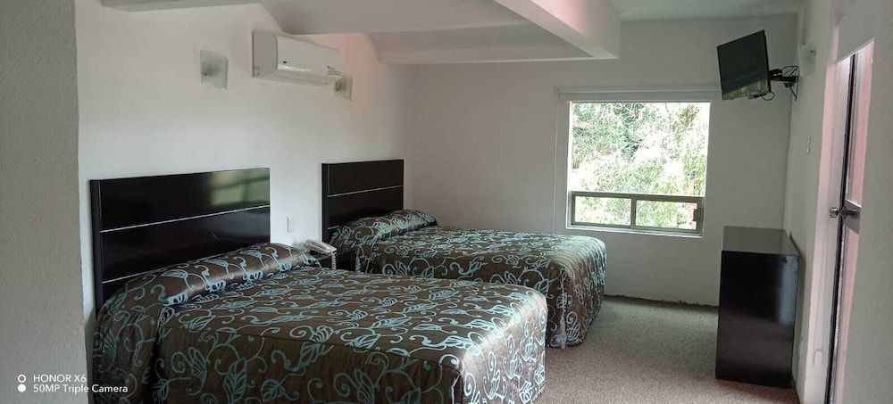 HOTEL PUNTA GALERIA Basic Double Room 10