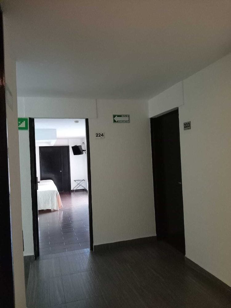 HOTEL PUNTA GALERIA Basic Double Room 34