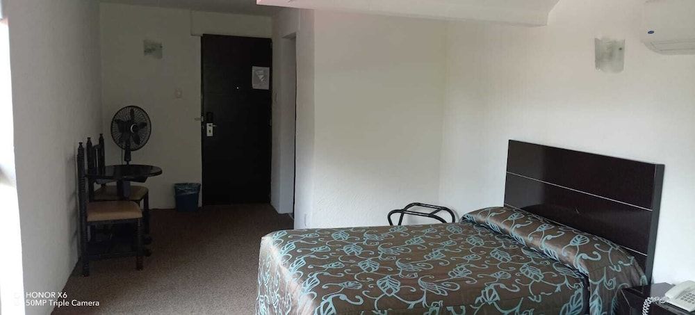 HOTEL PUNTA GALERIA Basic Double Room 18