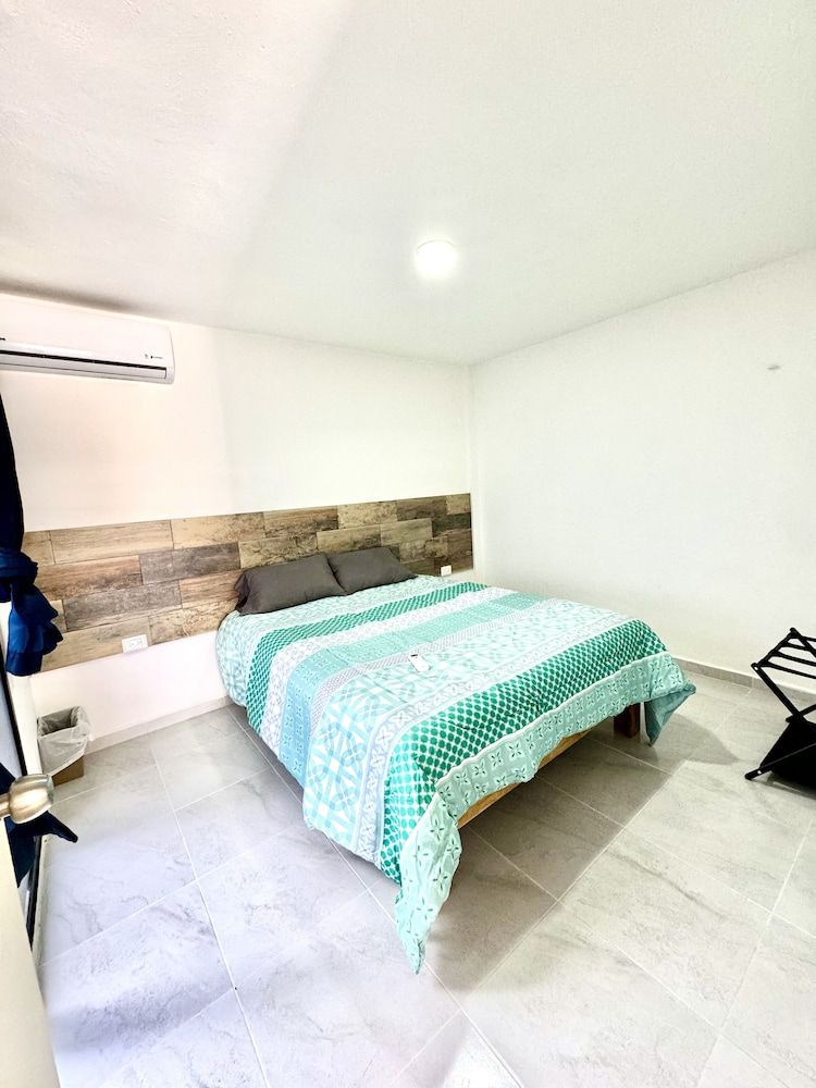 Apartment, 2 Bedrooms, Accessible, Patio
