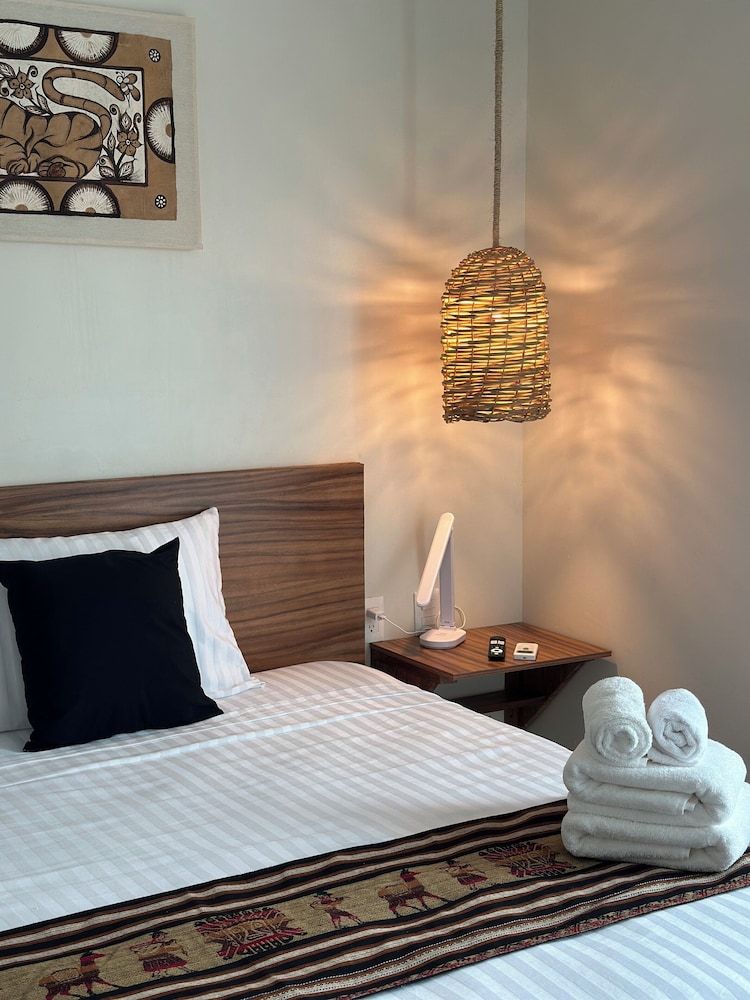 Oneiro Suites Standard Double Room, 2 Queen Beds, Non Smoking, Courtyard View 5