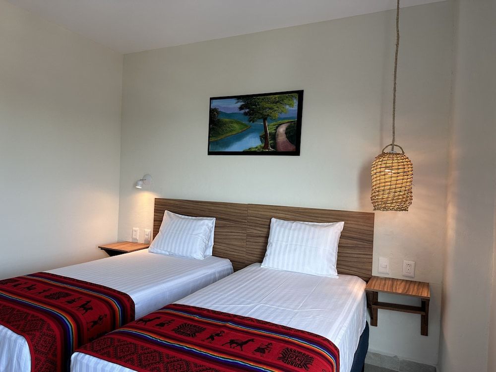 Oneiro Suites Deluxe Twin Room, 2 Twin Beds, Non Smoking, Pool View 2