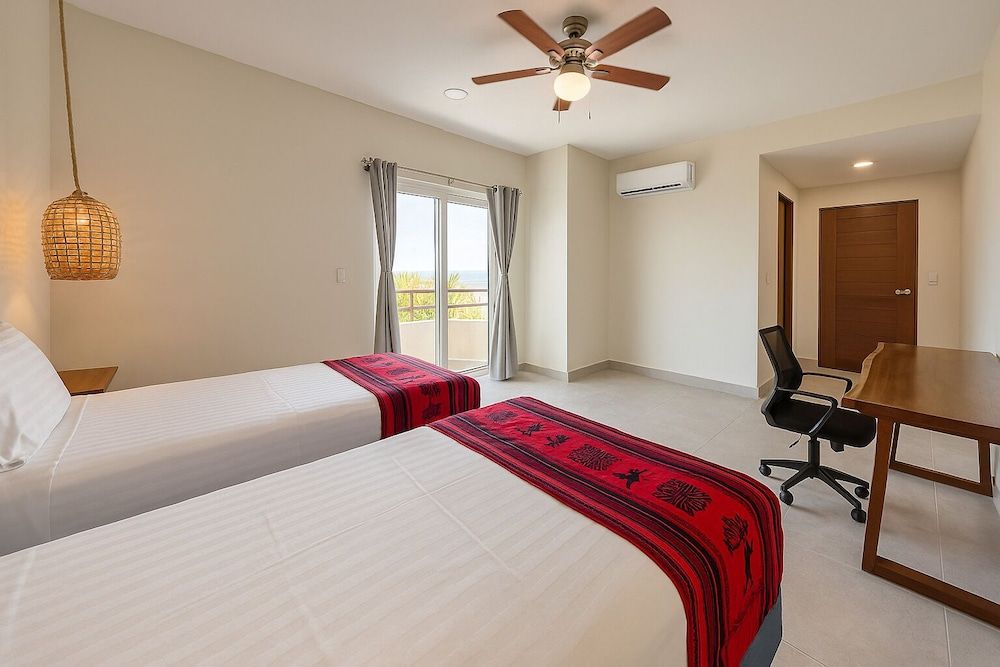 Oneiro Suites Deluxe Twin Room, 2 Twin Beds, Non Smoking, Pool View 7
