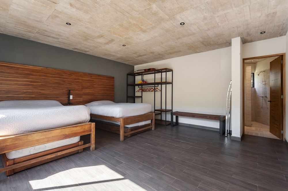 Casa con amplia terraza y jacuzzi Family House 5