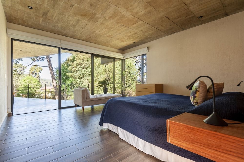 Casa con amplia terraza y jacuzzi Family House 4