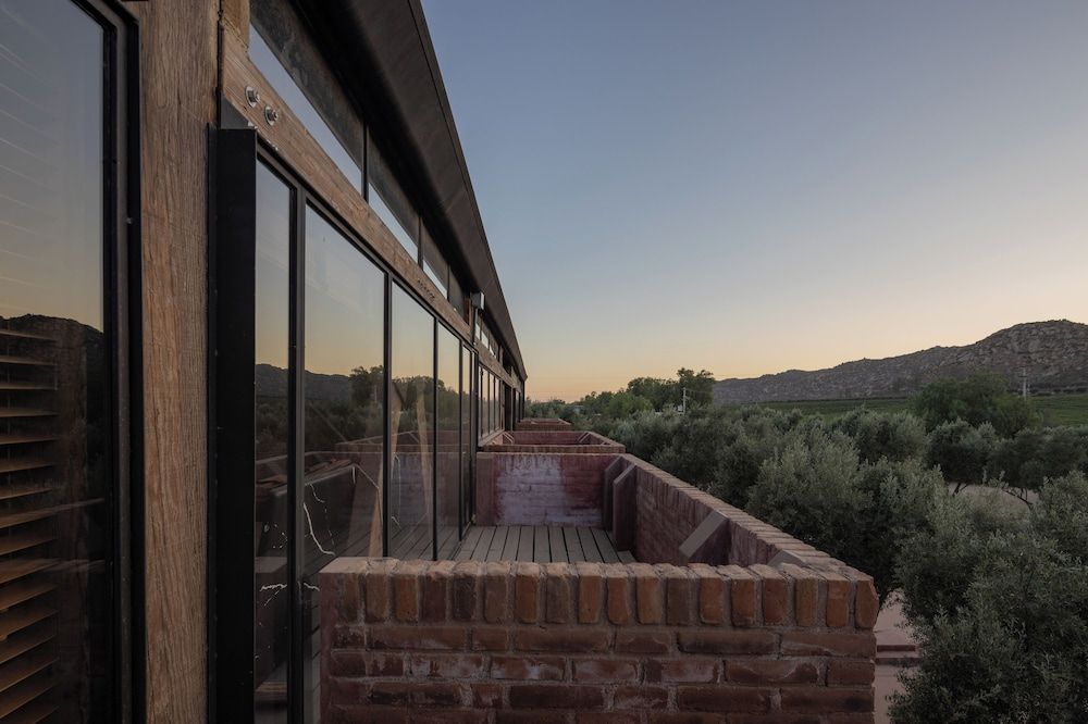 Bruma Wine Resort Atico Suite - Mercado Bruma - No Pool & Gym Access 7