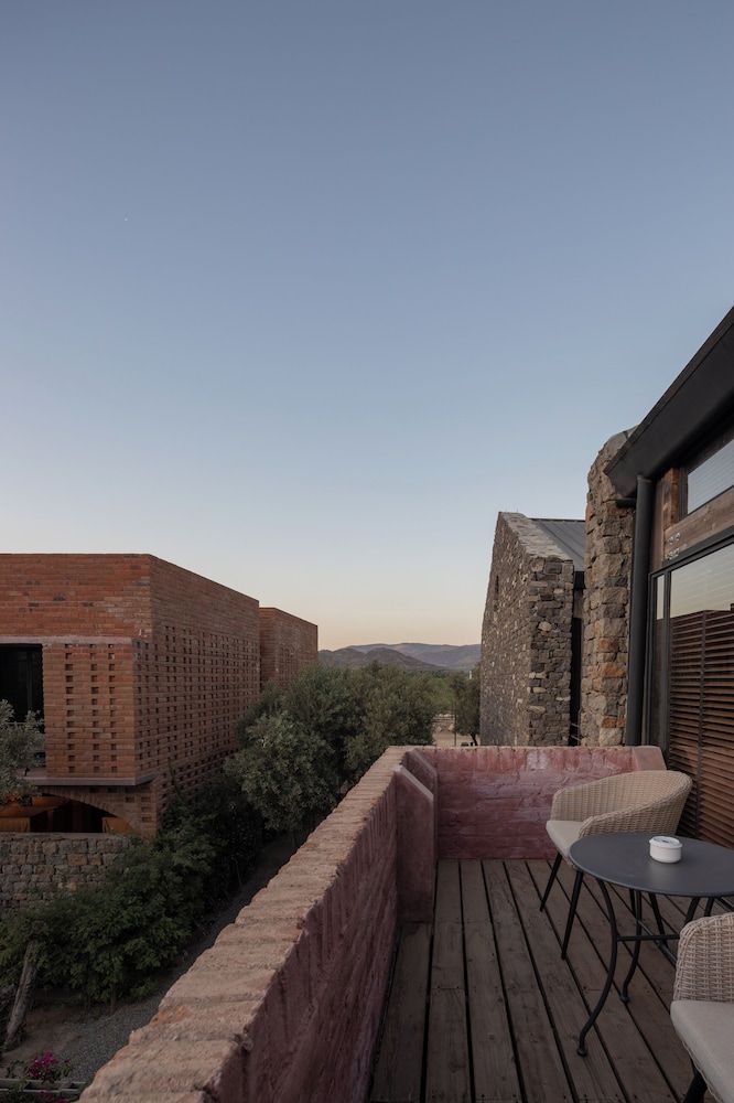 Bruma Wine Resort Atico Suite - Mercado Bruma - No Pool & Gym Access