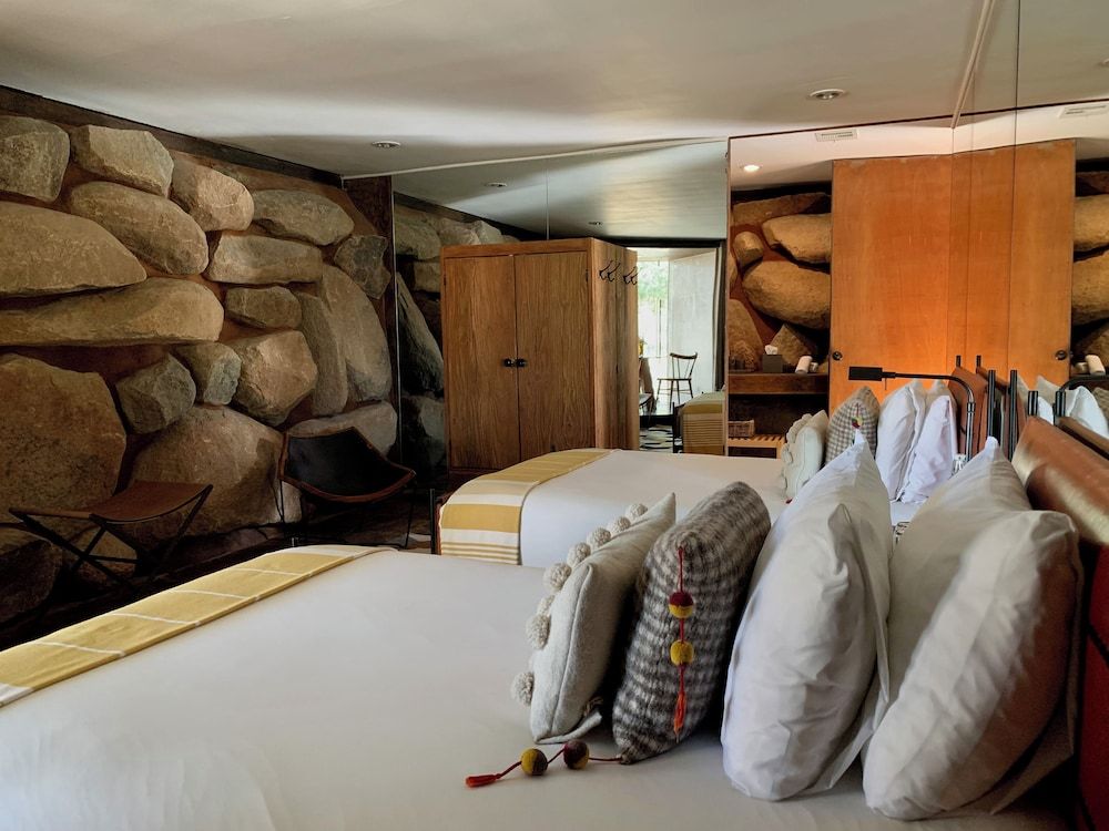 Bruma Wine Resort Casa 8 Two Queen Beds - Pool & Gym access 2