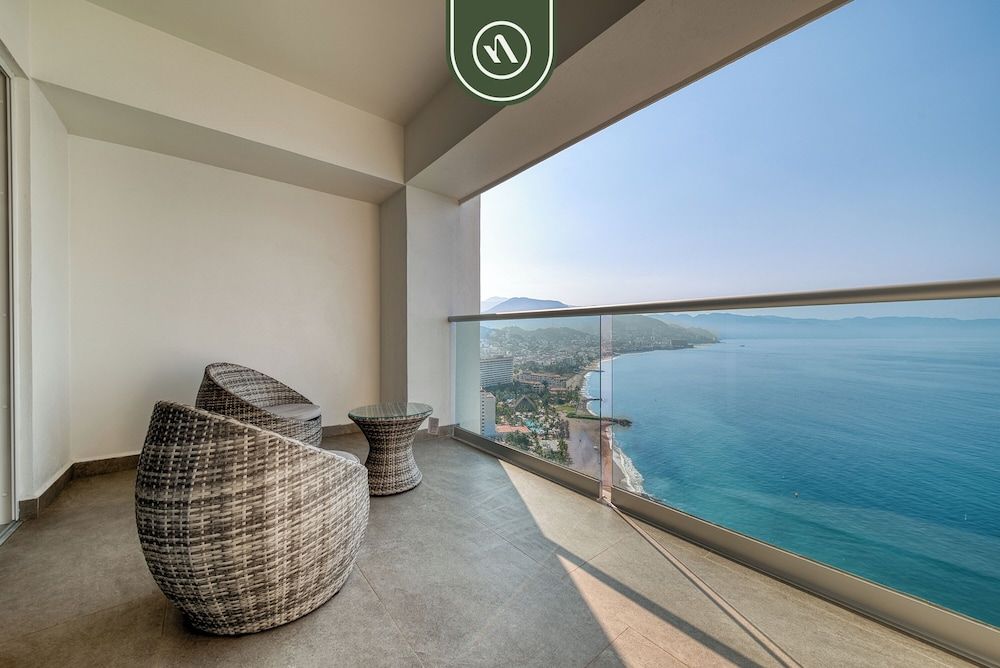 Junior Apartment