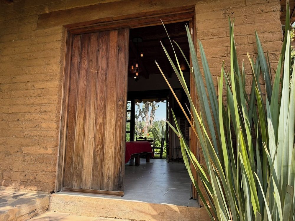 Cabañas Santa Fe Tapalpa Traditional Cabin 3