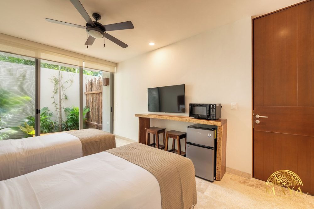 NHOA TULUM APARTHOTEL by Maya PM Comfort Double Room, 1 Bedroom 3