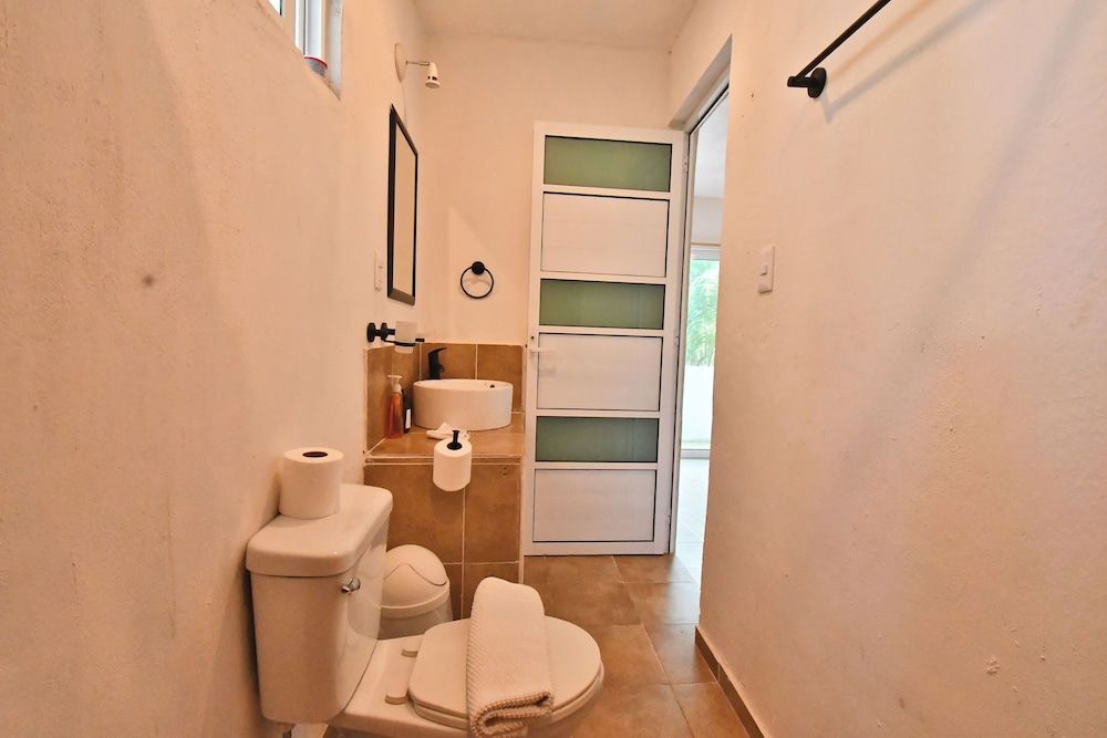 Casa Maria Bonita Hotel & Restaurant El Cuyo by Spot Rentals Standard Apartment, Pool View 18