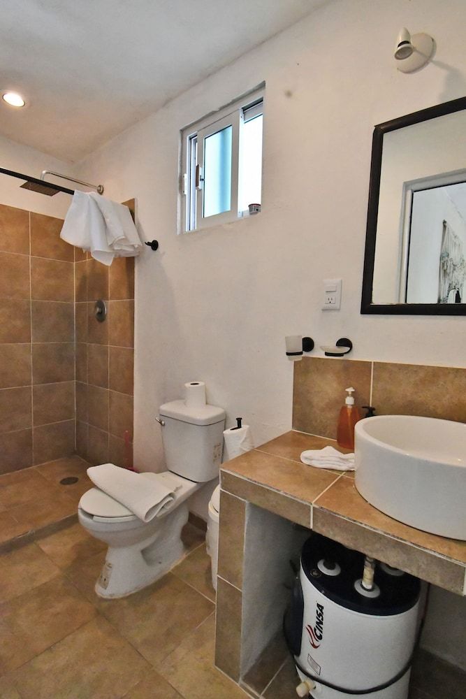 Casa Maria Bonita Hotel & Restaurant El Cuyo by Spot Rentals Standard Apartment, Pool View 19