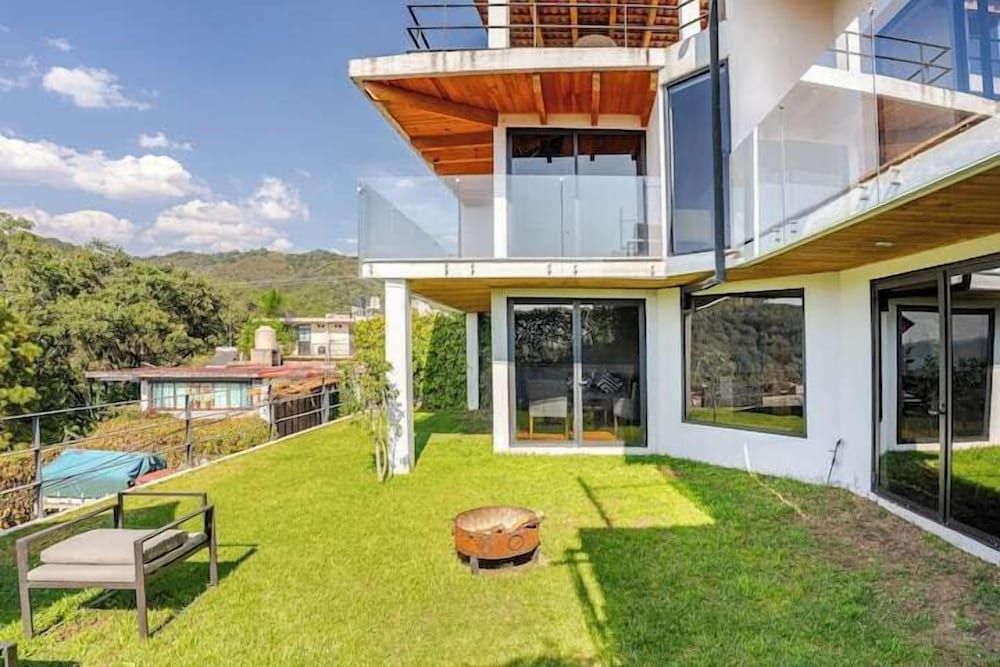 LUXO Casa Valle de Bravo con jacuzzi y espectacular Vista al Lago Panoramic House 54