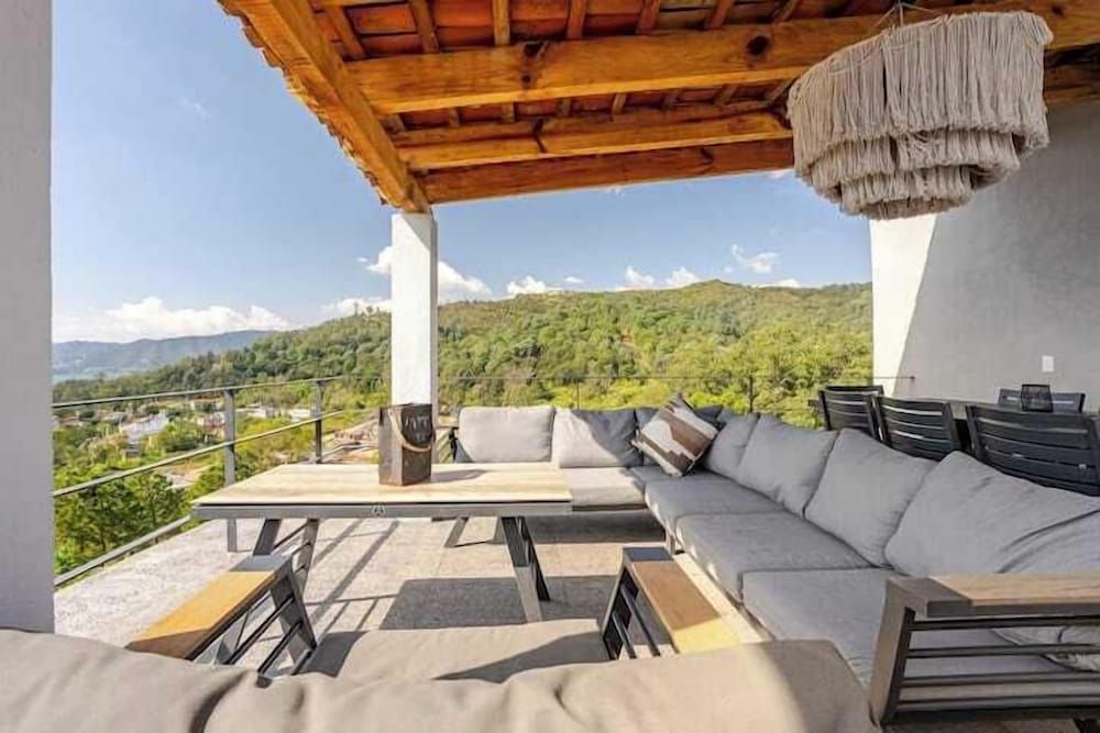 LUXO Casa Valle de Bravo con jacuzzi y espectacular Vista al Lago Panoramic House 50