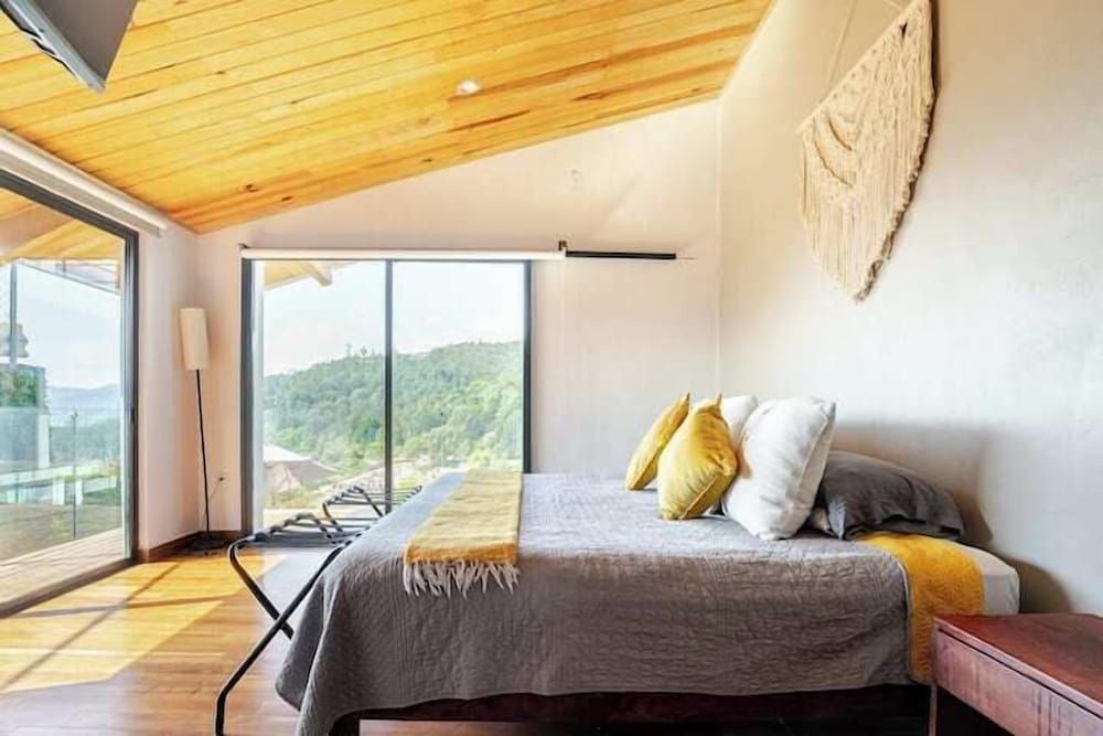 LUXO Casa Valle de Bravo con jacuzzi y espectacular Vista al Lago Panoramic House 14