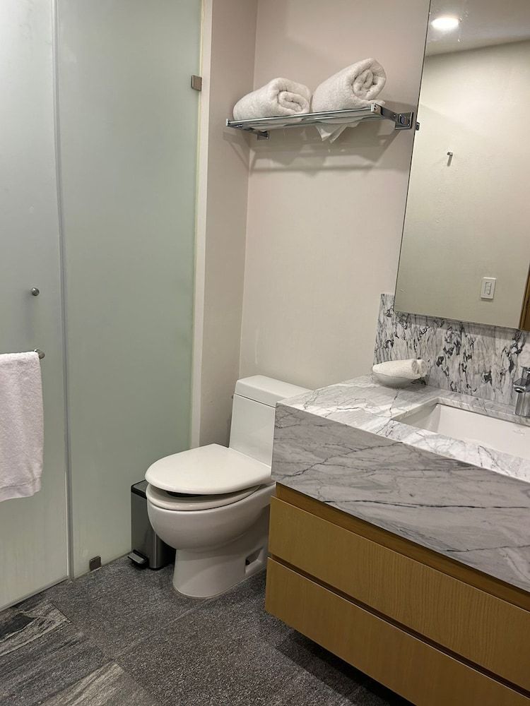 Exclusive Apartment with rooftop pool Comfort Apartment, Balcony 8