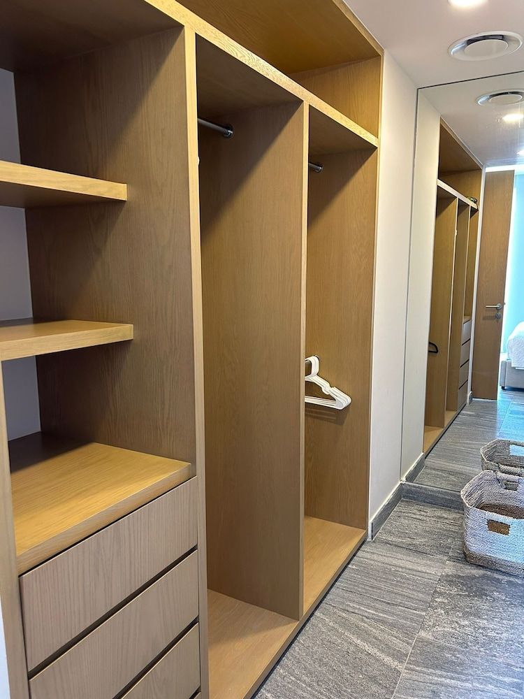 Exclusive Apartment with rooftop pool Comfort Apartment, Balcony 3