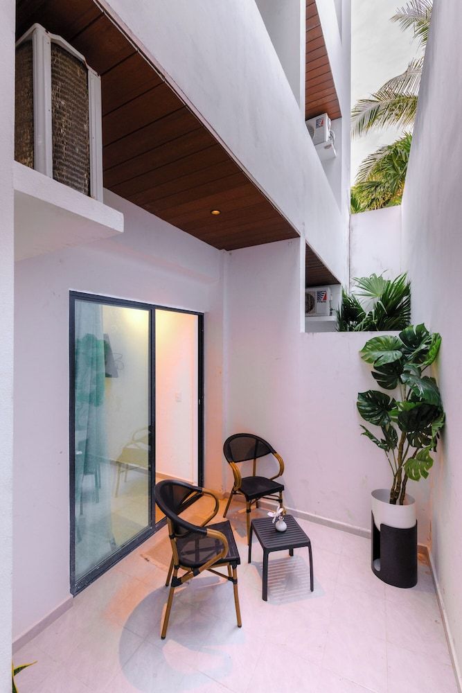 Areia Boutique Hotel - Puerto Morelos Deluxe Room, 1 King Bed, Balcony, Garden View 3