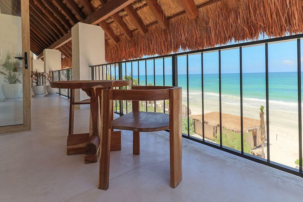 Suites Panamera Suite Oceanfront 18