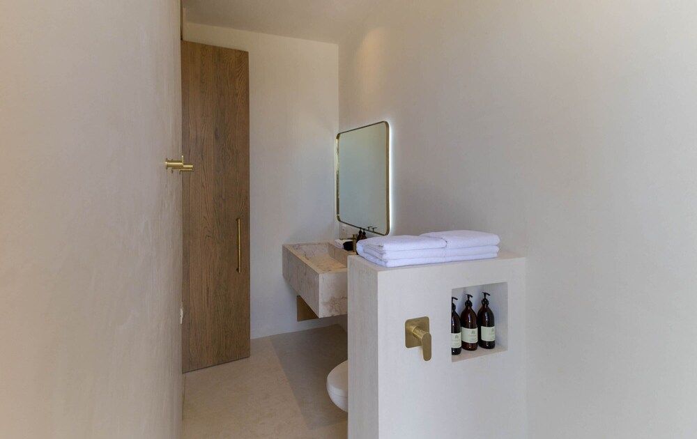 Suites Panamera Junior Suite Oceanfront 17