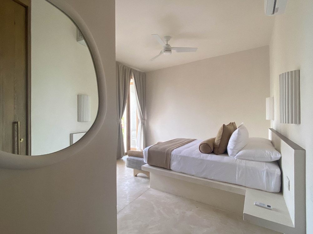 Suites Panamera Junior Suite Oceanfront 6