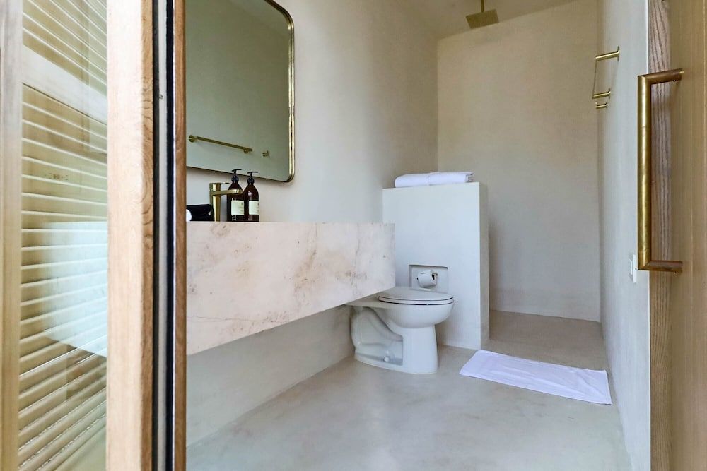 Suites Panamera Balcony Room Superior 13