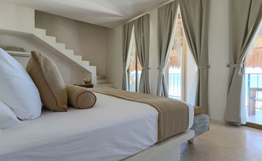 Suites Panamera Suite Oceanfront 5