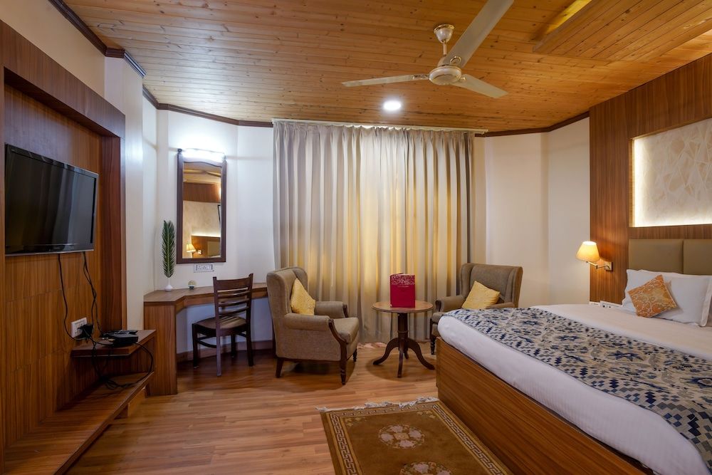 Vilasa Lall Ji Resort Dalhousie Deluxe Forest Facing Room 10