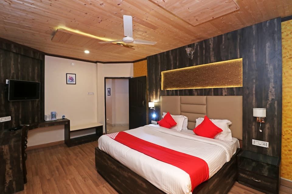 Vilasa Lall Ji Resort Dalhousie Deluxe Forest Facing Room 7