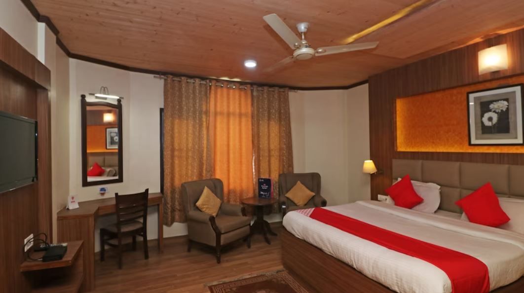 Vilasa Lall Ji Resort Dalhousie Deluxe Forest Facing Room 6