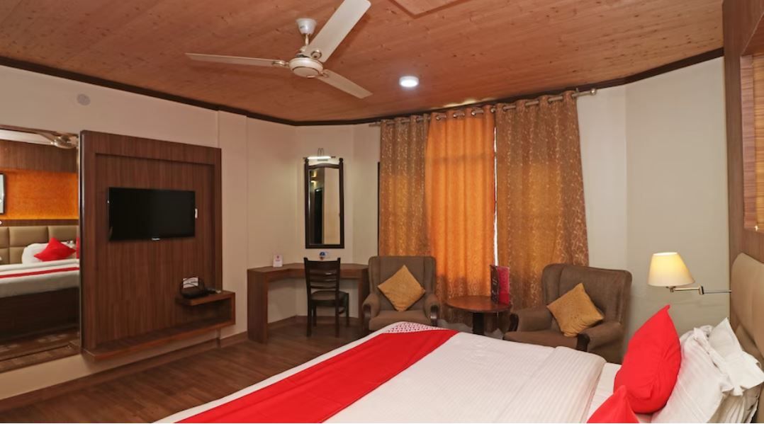 Vilasa Lall Ji Resort Dalhousie Deluxe Forest Facing Room 5