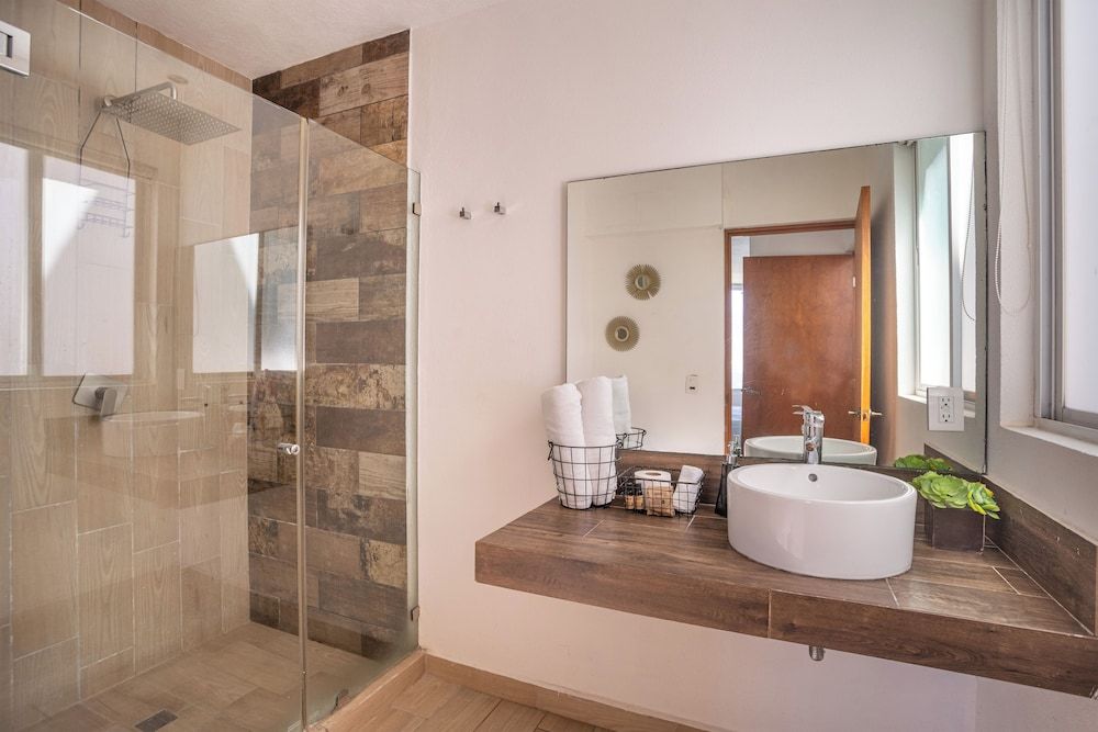 LUXO Villa Acapulco Zona Brisas Guitarrón Premium House 19