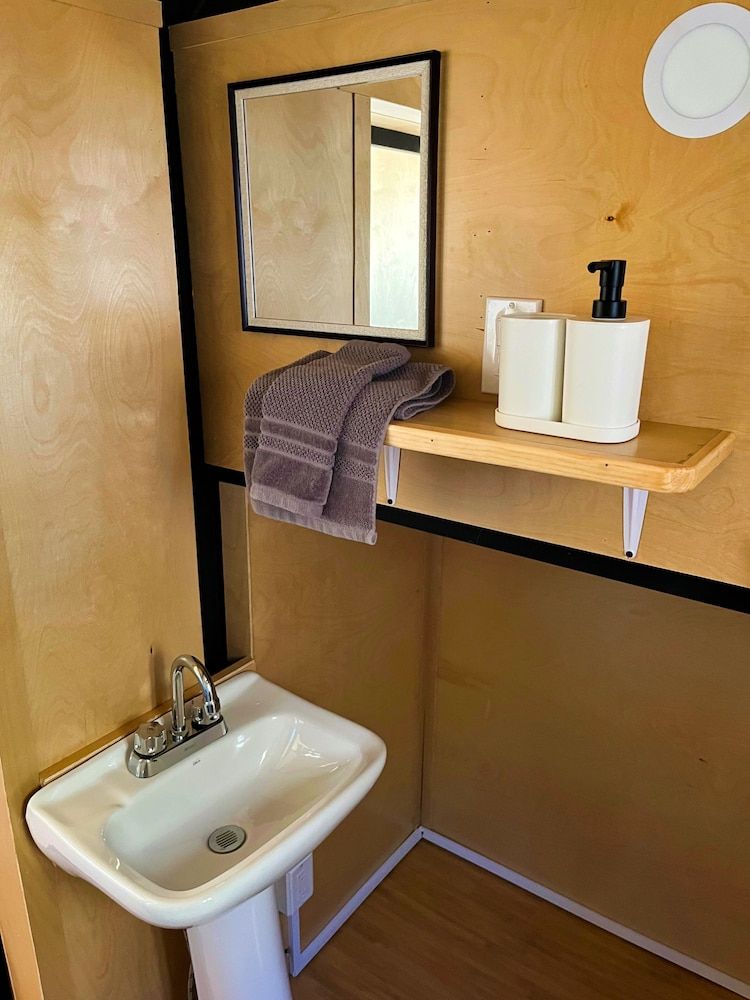 Rancho Dominique Valle de Guadalupe Cabin 13