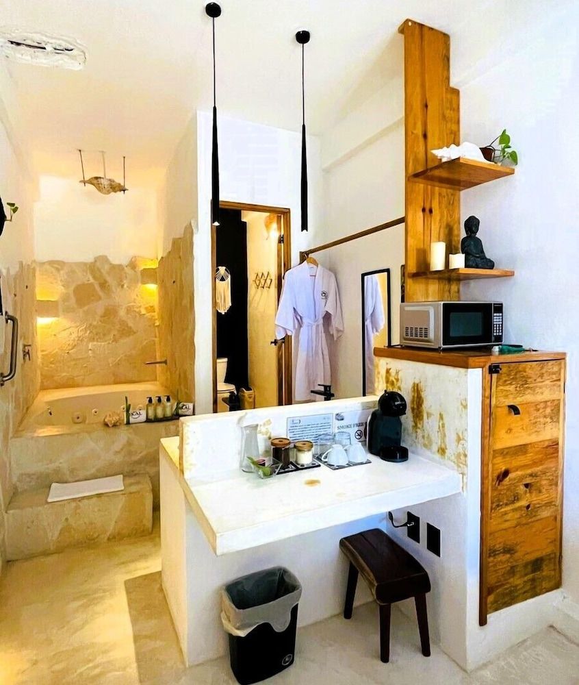 IKAL Island Garden - Adults Only Deluxe Studio, Garden View 7