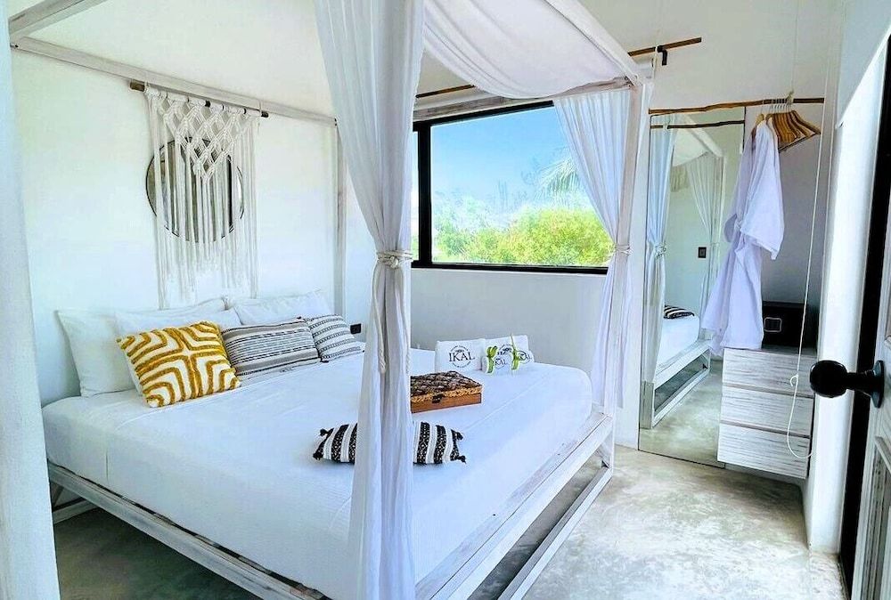 IKAL Island Garden - Adults Only Superior Suite, Ocean View 7