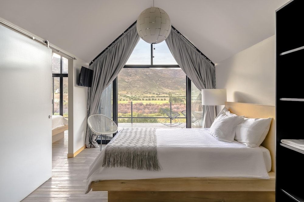 Deluxe Double Room, 2 Bedrooms, Vineyard View
