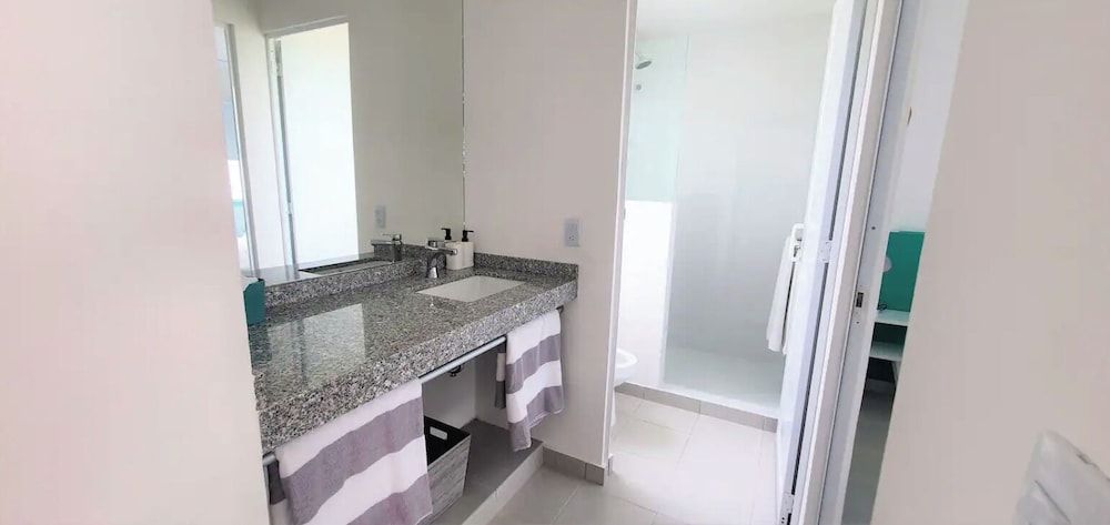 Papaya Suites Diamante - Adults Only Standard Suite, Garden View 9