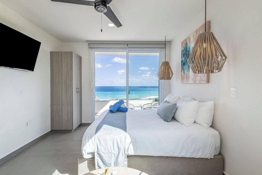 Azulea Isla Mujeres Hotel & Spa Design Studio Suite, 1 Queen Bed, Balcony, Ocean View 2