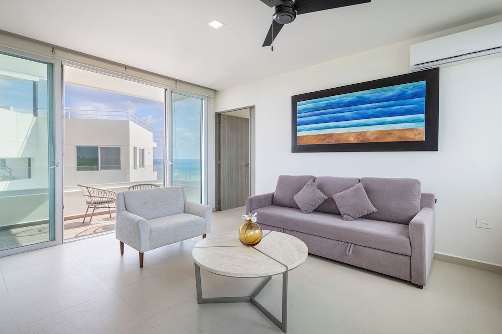 Azulea Isla Mujeres Hotel & Spa Deluxe Studio Suite, 1 King Bed with Sofa bed, Balcony, Ocean View 13