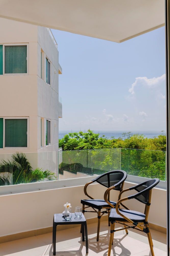 Azulea Isla Mujeres Hotel & Spa Deluxe Studio Suite, 1 King Bed with Sofa bed, Balcony, Ocean View 15