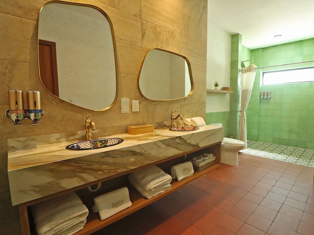 Hotel Boutique Típico Family Suite, Garden View 8