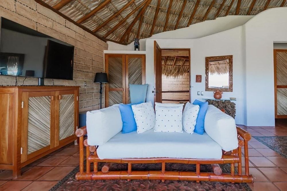 Ensueño De Fuga Exclusive Room, 1 King Bed, Bay View 7