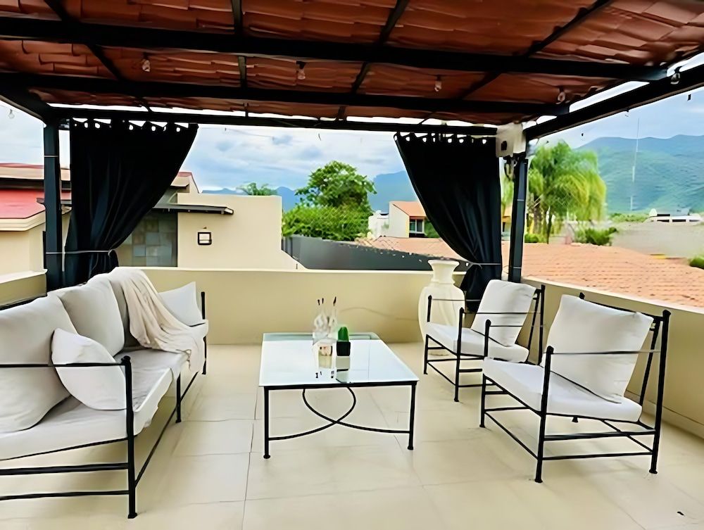 House, 1 Bedroom, Smoking, Balcony