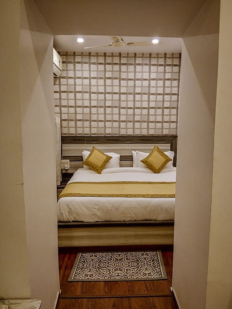 Milaap Suites