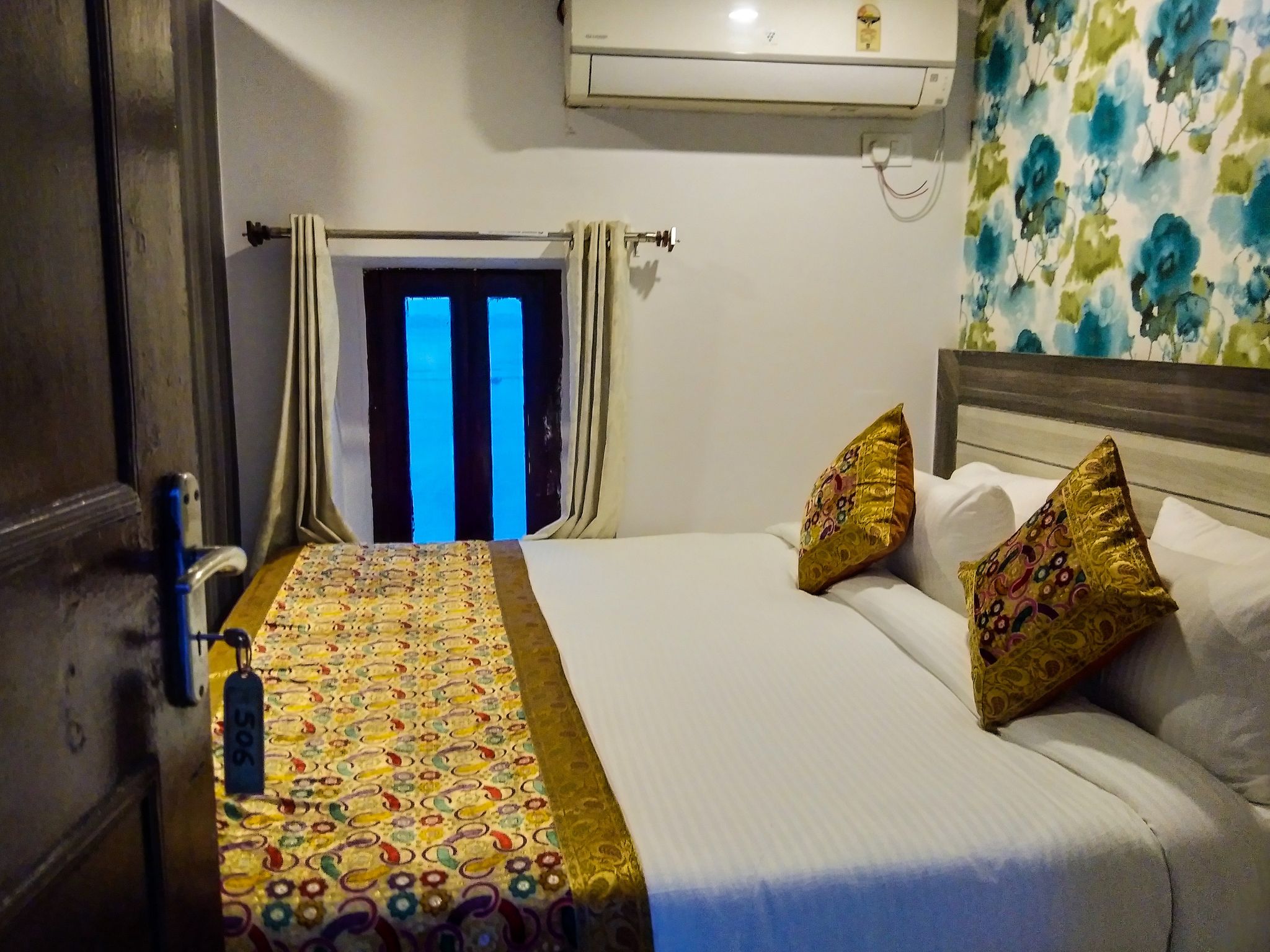 Saptarishi Suites