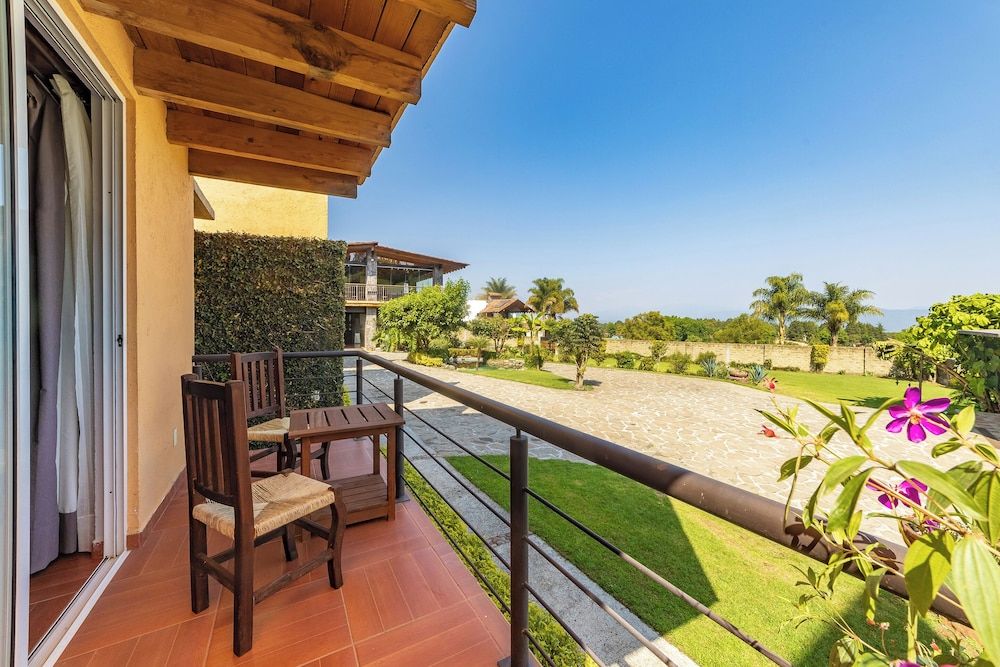 Hotel Campestre Valle de Bravo Standard Room 3