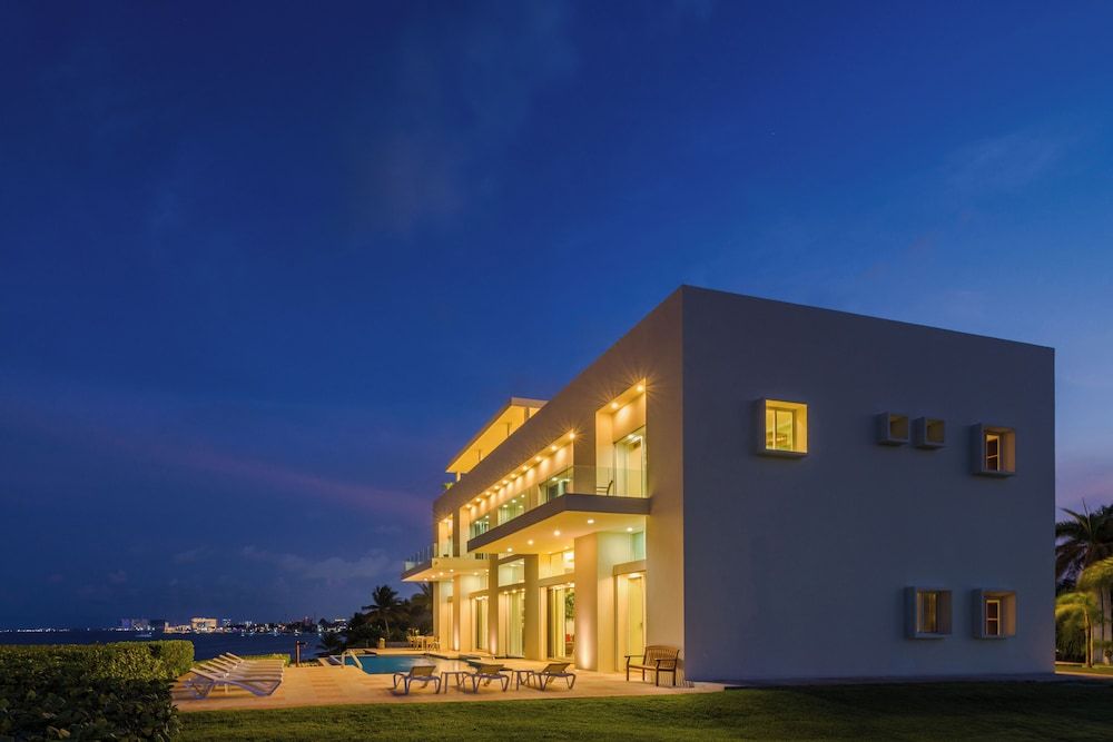 Villa Punta Sam Cancun Beachfront Luxury