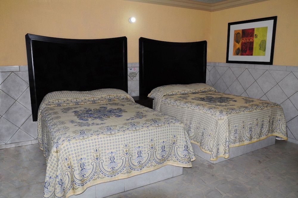 Double Room, 2 Double Beds
